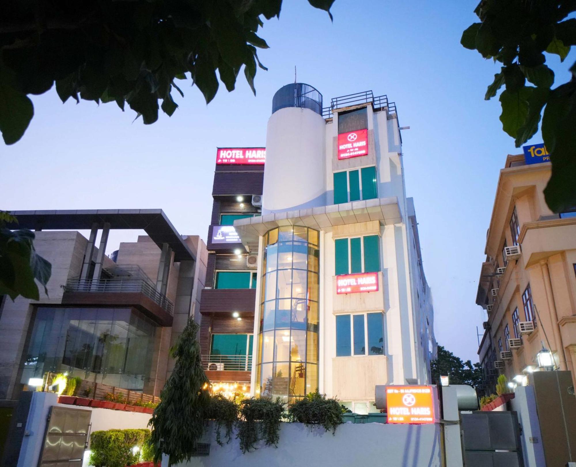 Hotel Haris Mg Road Gurugram Gurgaon Bagian luar foto