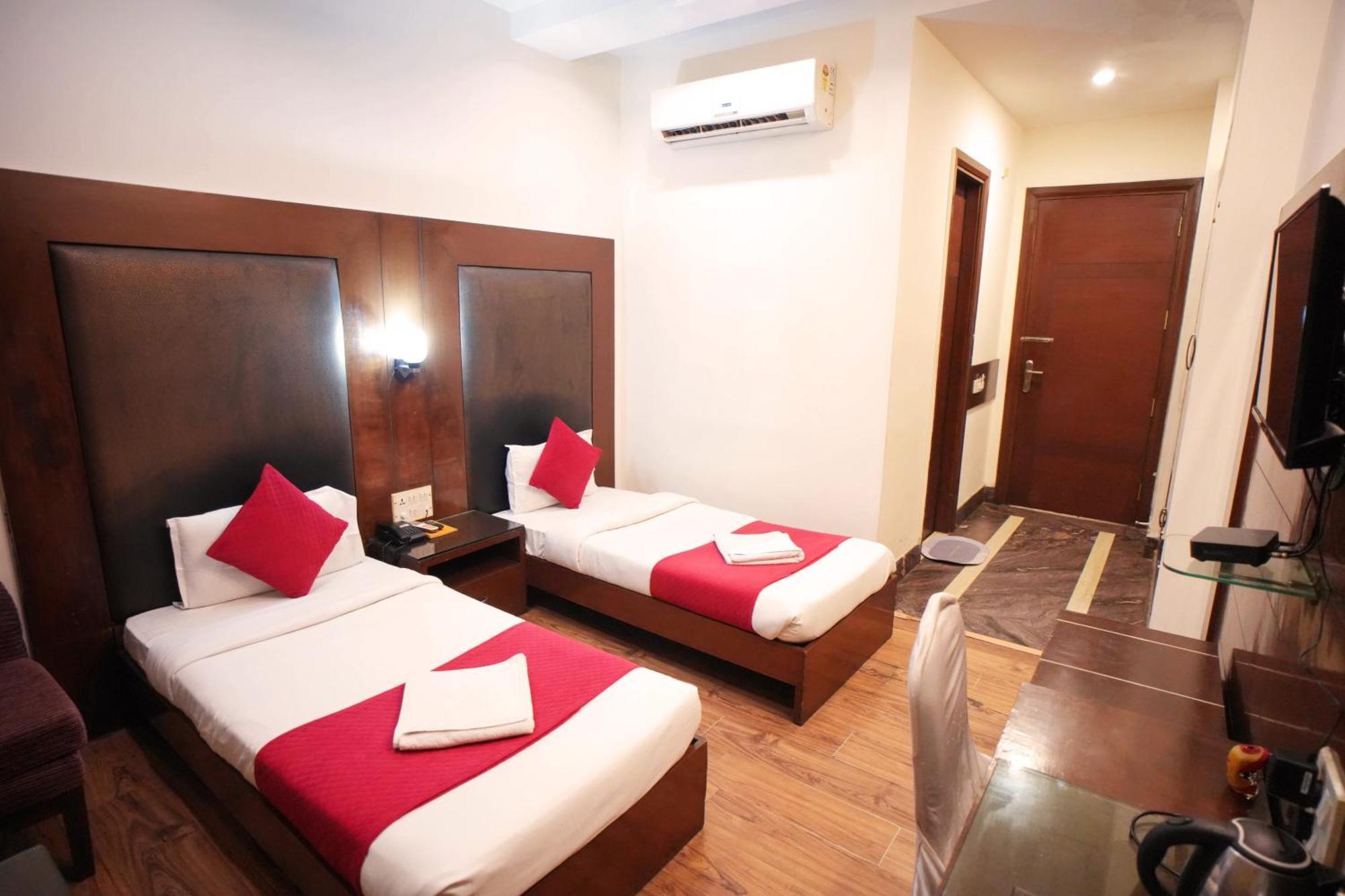 Hotel Haris Mg Road Gurugram Gurgaon Bagian luar foto